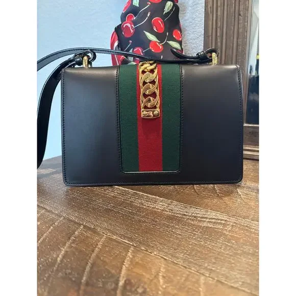 Gucci Sylvie Web shoulder bag - Picture 3 of 12